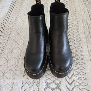 Doc Marten Chelsea Boot